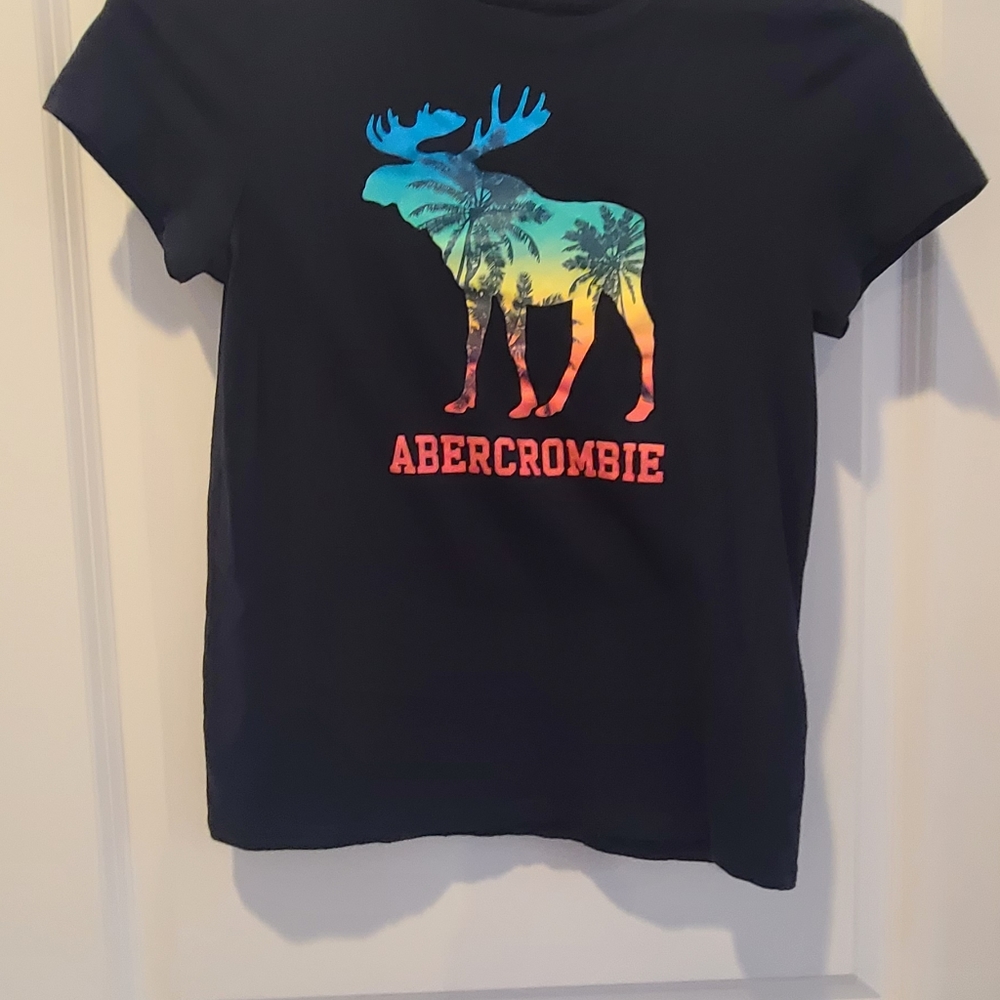 Abercrombie kids short sleeve t-shirt graphics